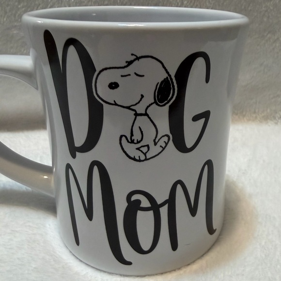Peanuts Other - Peanuts “ Dog Mom “ Snoopy Mug